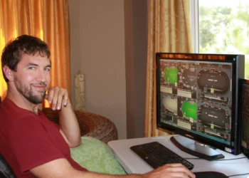 How to Use Poker Tracking Software to Improve Your Game